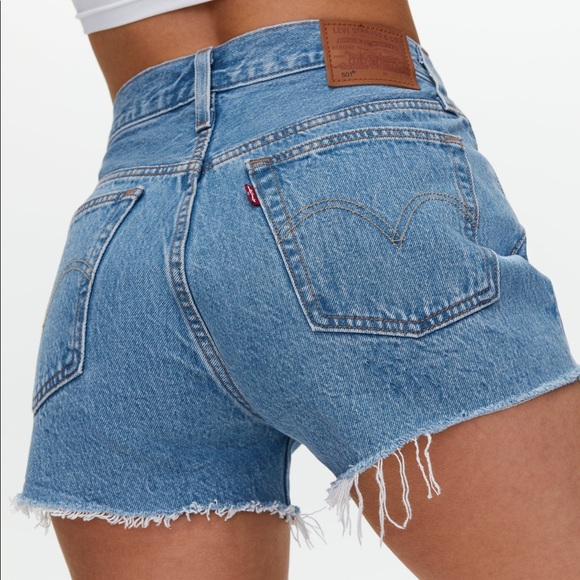 Levi’s premium high rise button fly distressed jean shorts - Picture 2 of 13